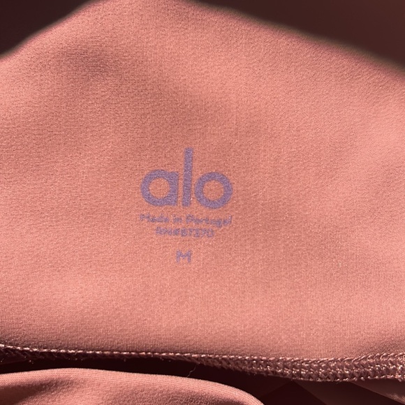 Alo Yoga Mauve Ripped Warrior Leggings High Waist Seamless Full Length Medium - Picture 7 of 7